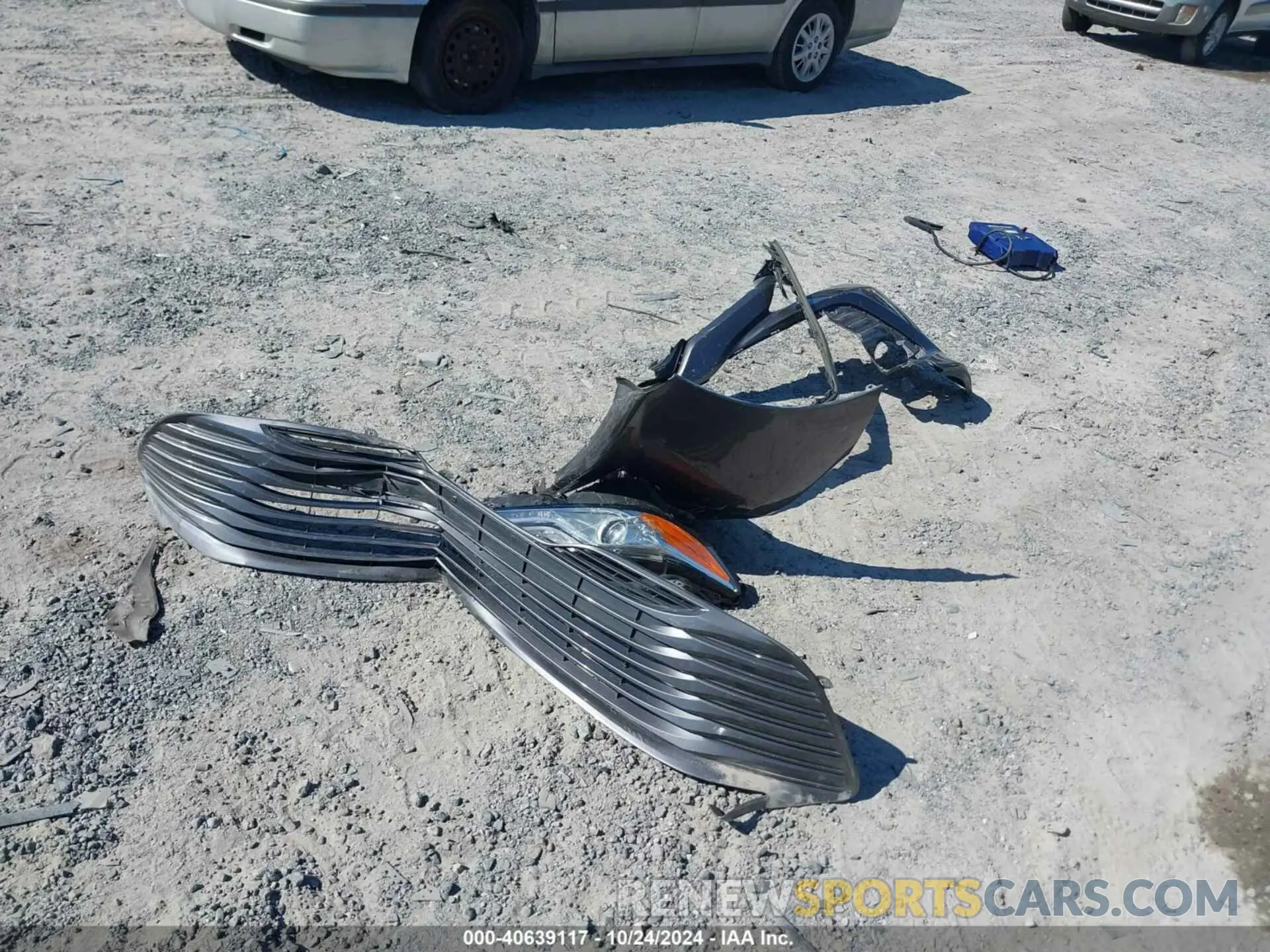 12 Photograph of a damaged car 4T1FZ1AK1LU033815 TOYOTA CAMRY 2020