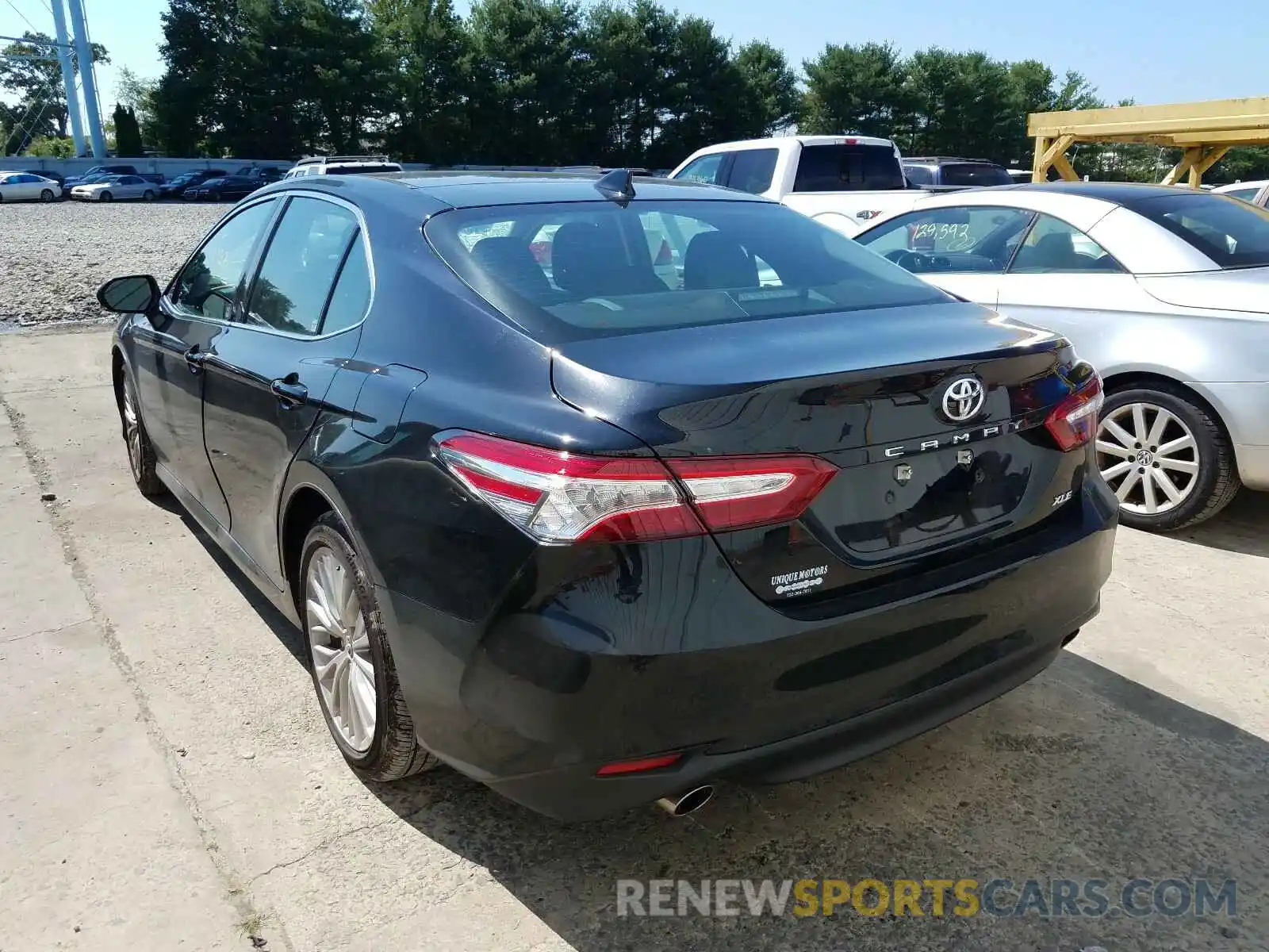 3 Photograph of a damaged car 4T1FZ1AK4LU038409 TOYOTA CAMRY 2020