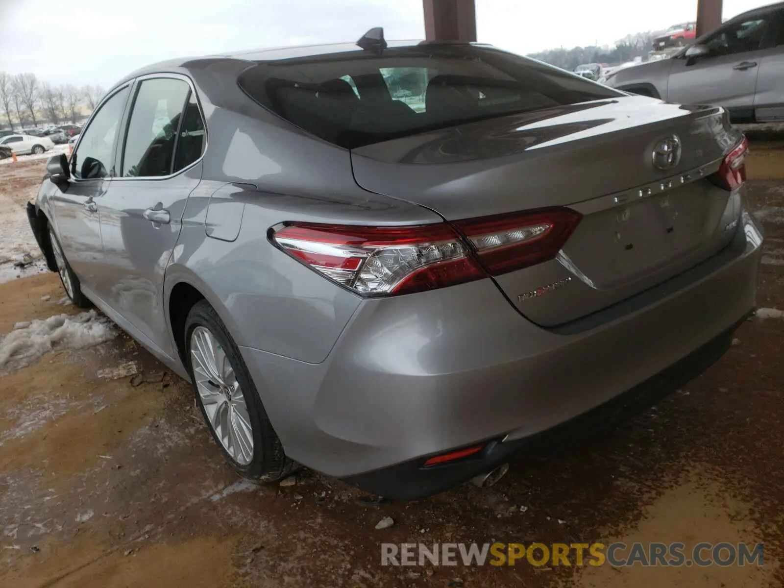 3 Photograph of a damaged car 4T1FZ1AK4LU040970 TOYOTA CAMRY 2020