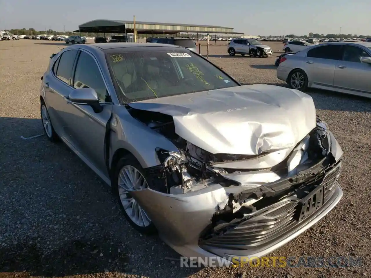 1 Photograph of a damaged car 4T1FZ1AK6LU038346 TOYOTA CAMRY 2020