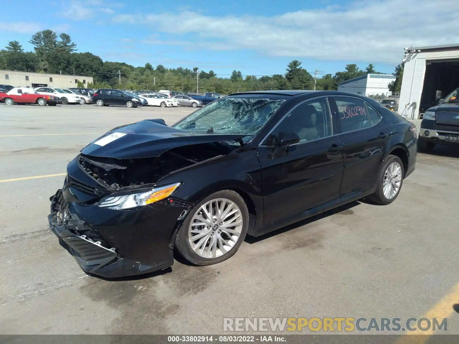 2 Photograph of a damaged car 4T1FZ1AK8LU040759 TOYOTA CAMRY 2020