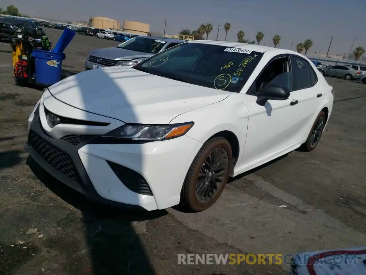 2 Photograph of a damaged car 4T1G11AK0LU303600 TOYOTA CAMRY 2020