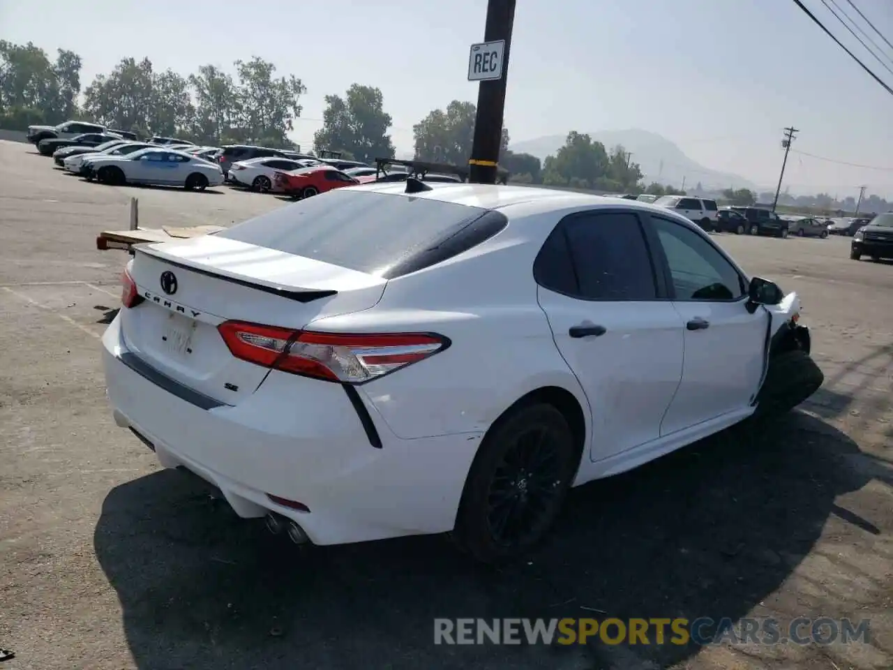 4 Photograph of a damaged car 4T1G11AK0LU303600 TOYOTA CAMRY 2020