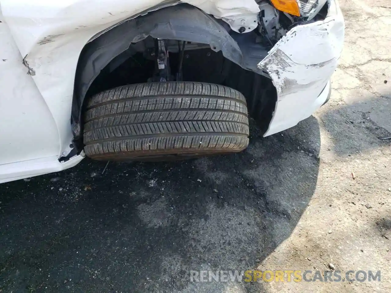 9 Photograph of a damaged car 4T1G11AK0LU303600 TOYOTA CAMRY 2020