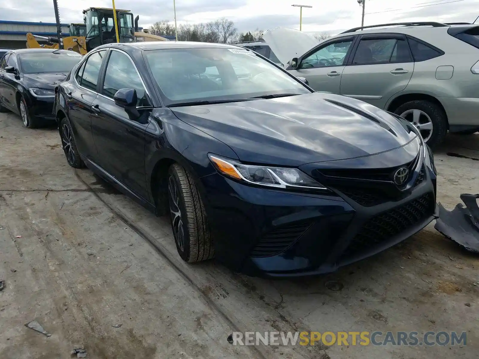 1 Photograph of a damaged car 4T1G11AK0LU307825 TOYOTA CAMRY 2020