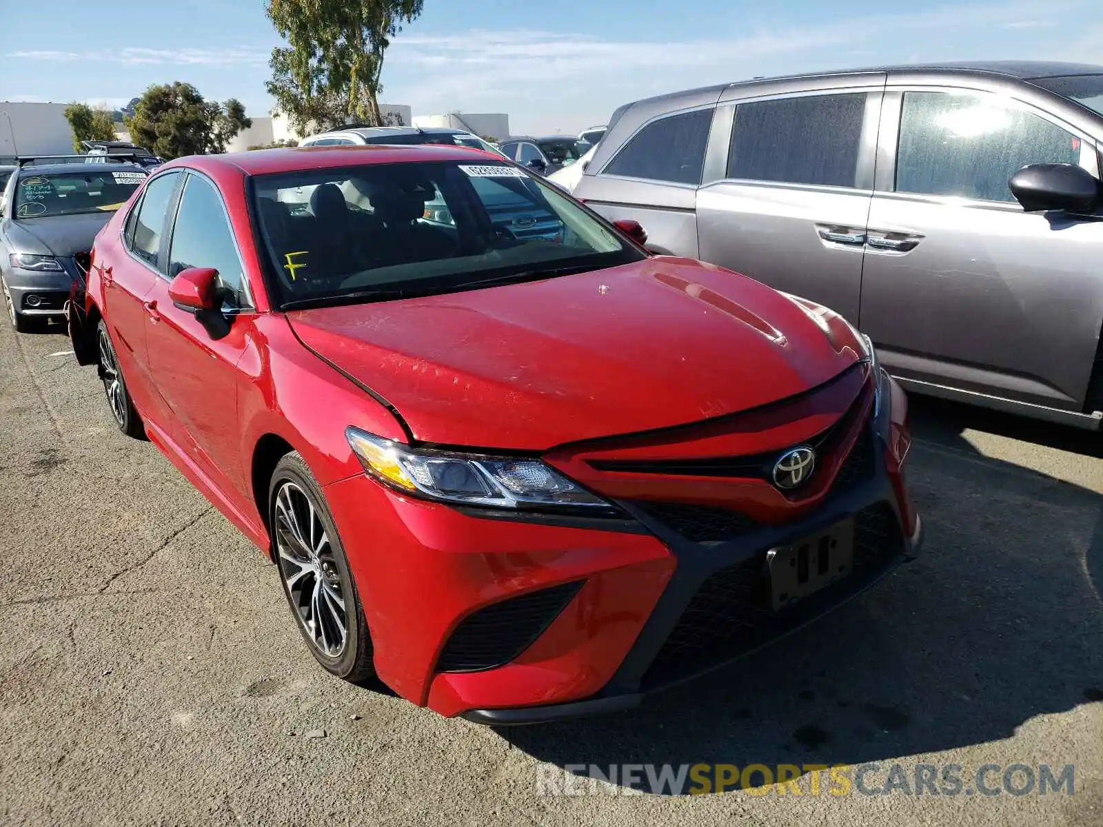 1 Photograph of a damaged car 4T1G11AK0LU315780 TOYOTA CAMRY 2020