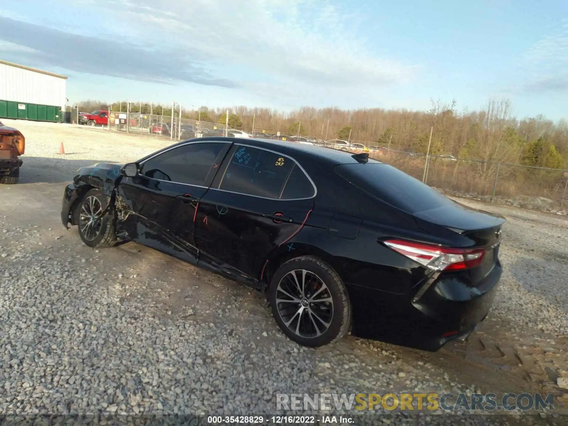 3 Photograph of a damaged car 4T1G11AK0LU316587 TOYOTA CAMRY 2020