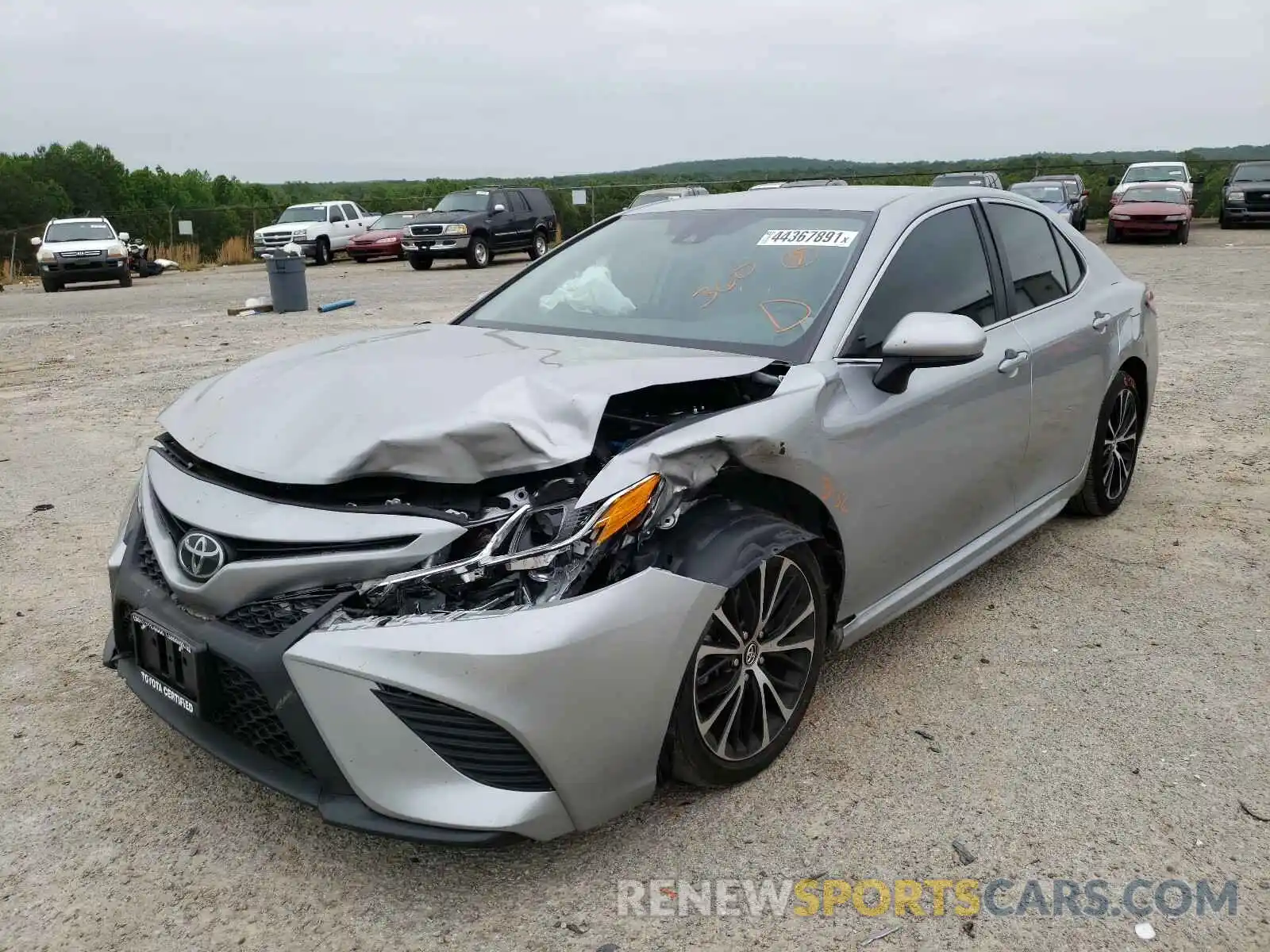 2 Photograph of a damaged car 4T1G11AK0LU318632 TOYOTA CAMRY 2020