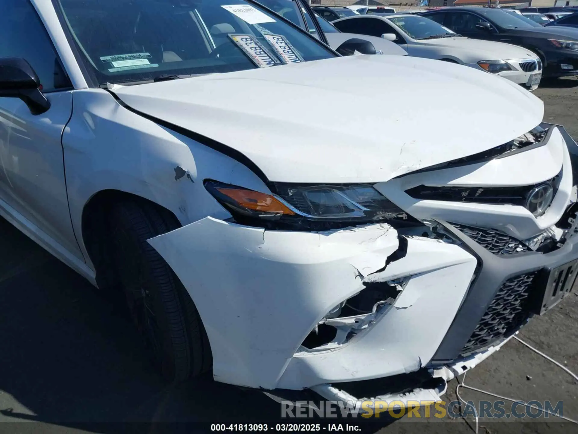 17 Photograph of a damaged car 4T1G11AK0LU321546 TOYOTA CAMRY 2020