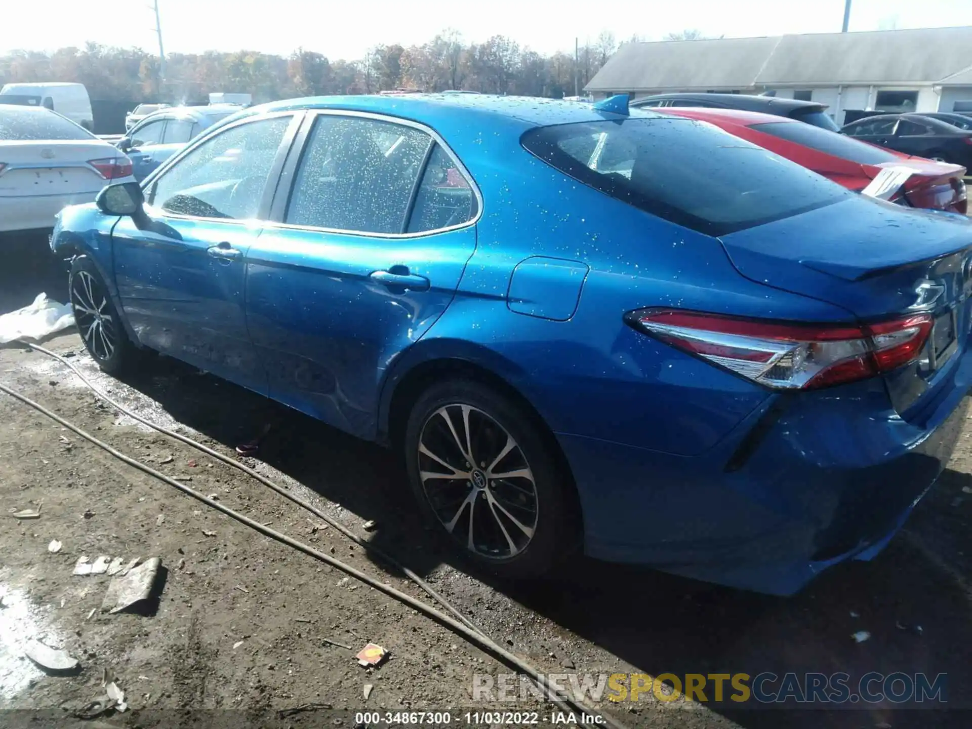 3 Photograph of a damaged car 4T1G11AK0LU325354 TOYOTA CAMRY 2020