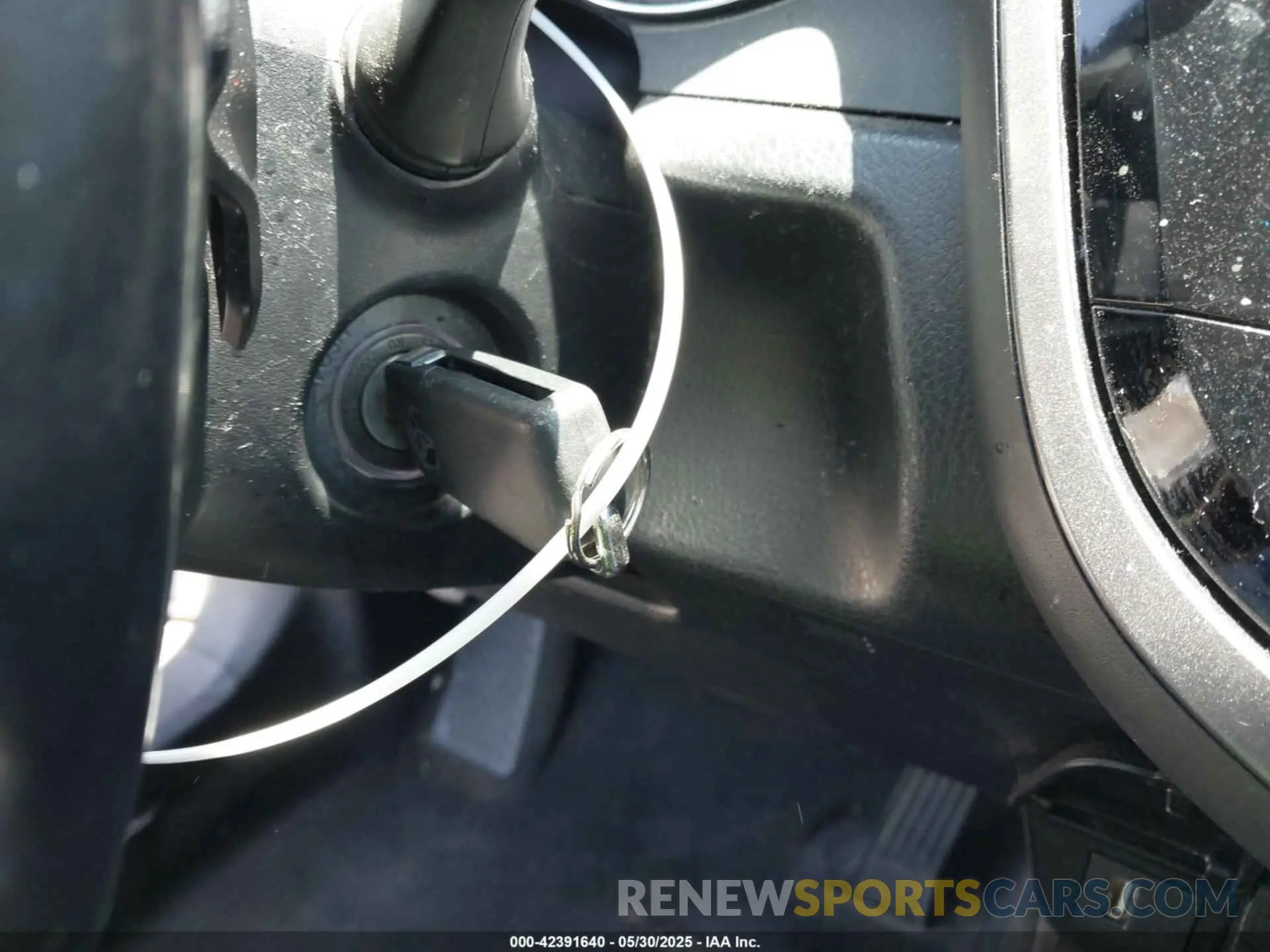 11 Photograph of a damaged car 4T1G11AK0LU327363 TOYOTA CAMRY 2020