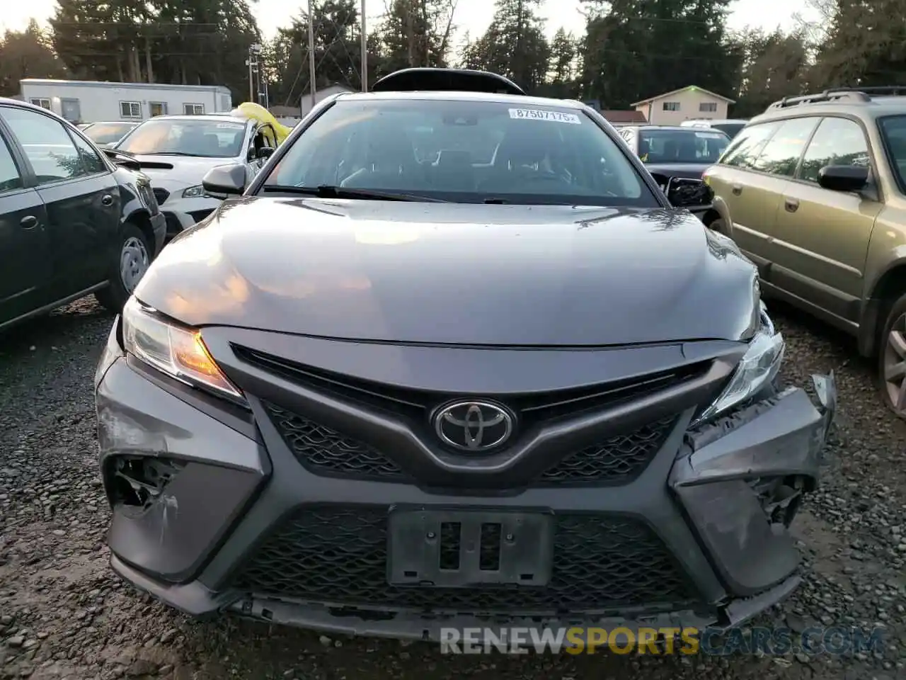 5 Photograph of a damaged car 4T1G11AK0LU330201 TOYOTA CAMRY 2020