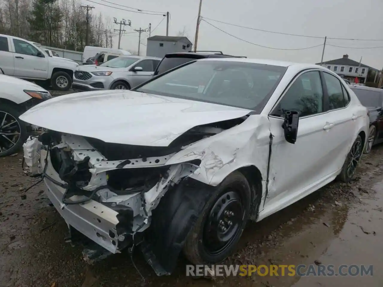 2 Photograph of a damaged car 4T1G11AK0LU330926 TOYOTA CAMRY 2020