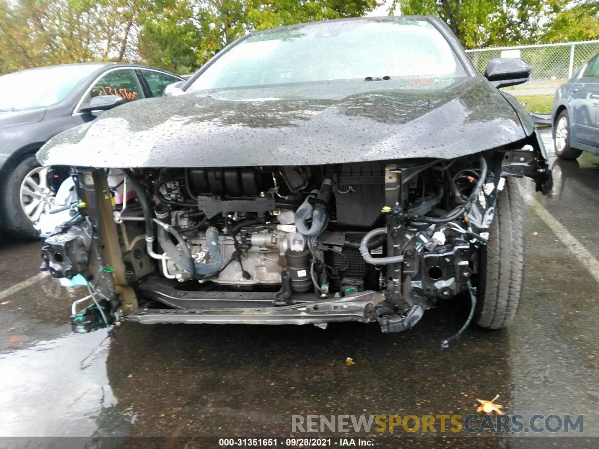 6 Photograph of a damaged car 4T1G11AK0LU332353 TOYOTA CAMRY 2020