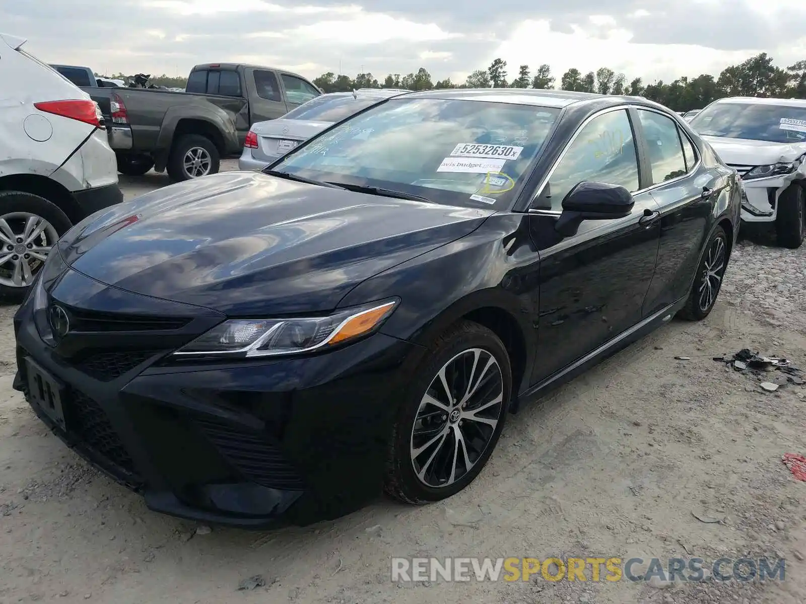 2 Photograph of a damaged car 4T1G11AK0LU332790 TOYOTA CAMRY 2020