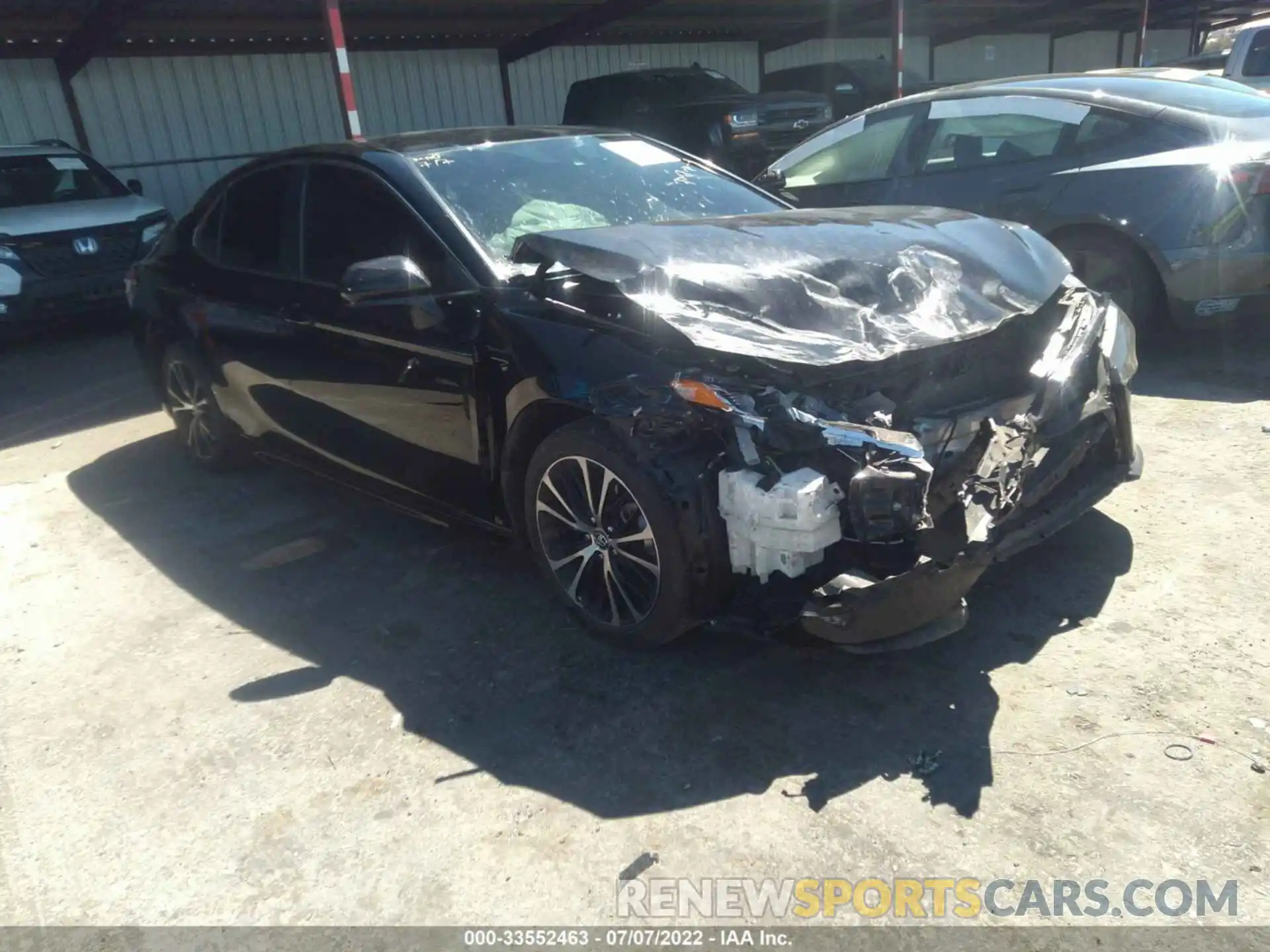 1 Photograph of a damaged car 4T1G11AK0LU335169 TOYOTA CAMRY 2020