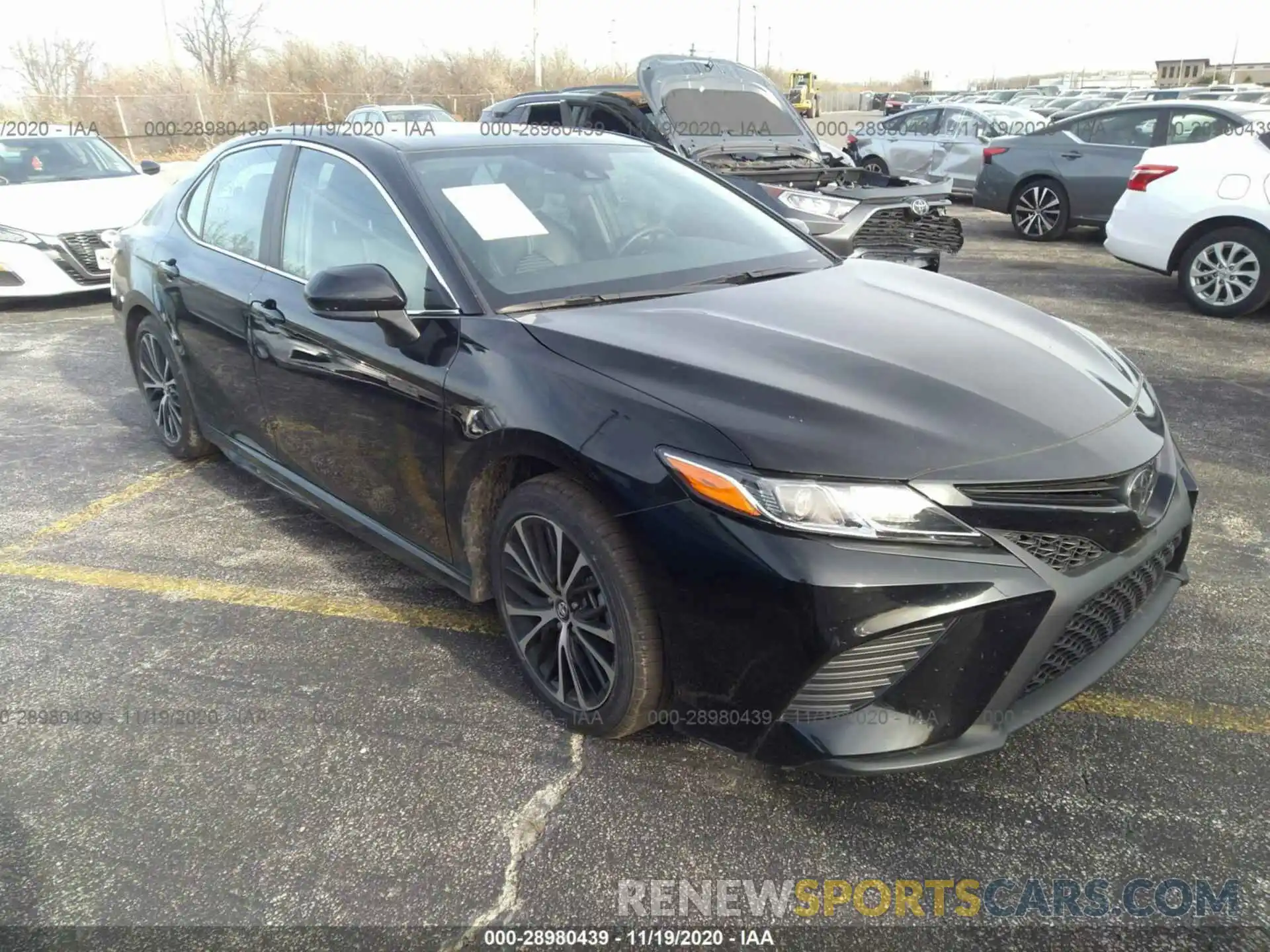 1 Photograph of a damaged car 4T1G11AK0LU349122 TOYOTA CAMRY 2020