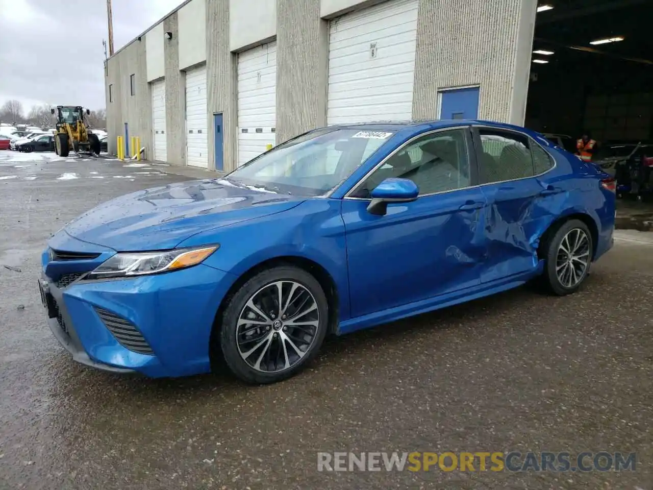 1 Photograph of a damaged car 4T1G11AK0LU353493 TOYOTA CAMRY 2020