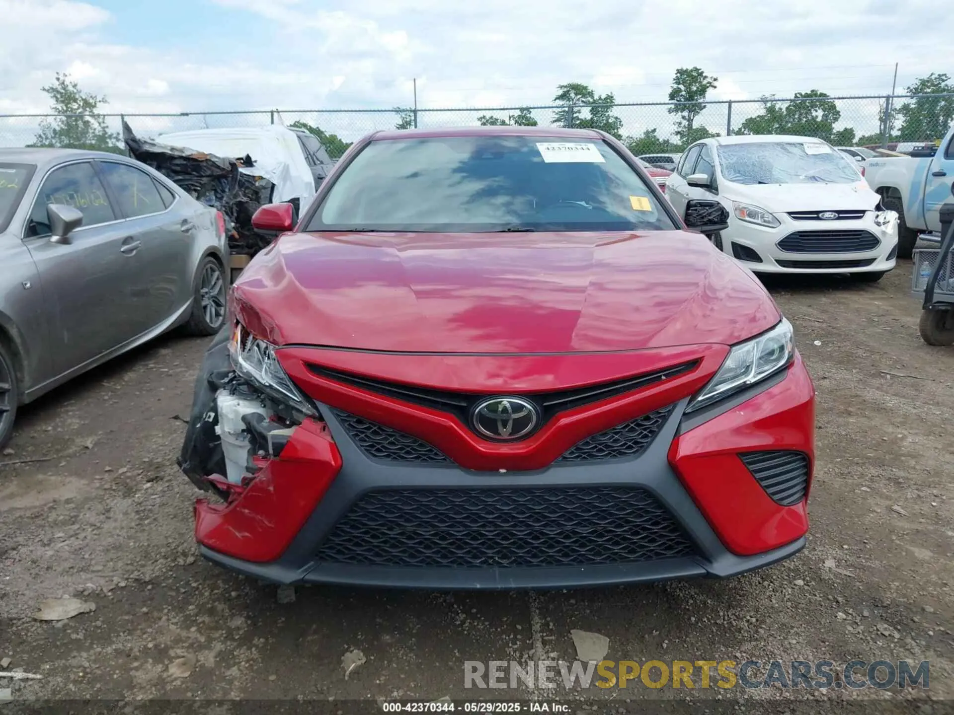 13 Photograph of a damaged car 4T1G11AK0LU367216 TOYOTA CAMRY 2020