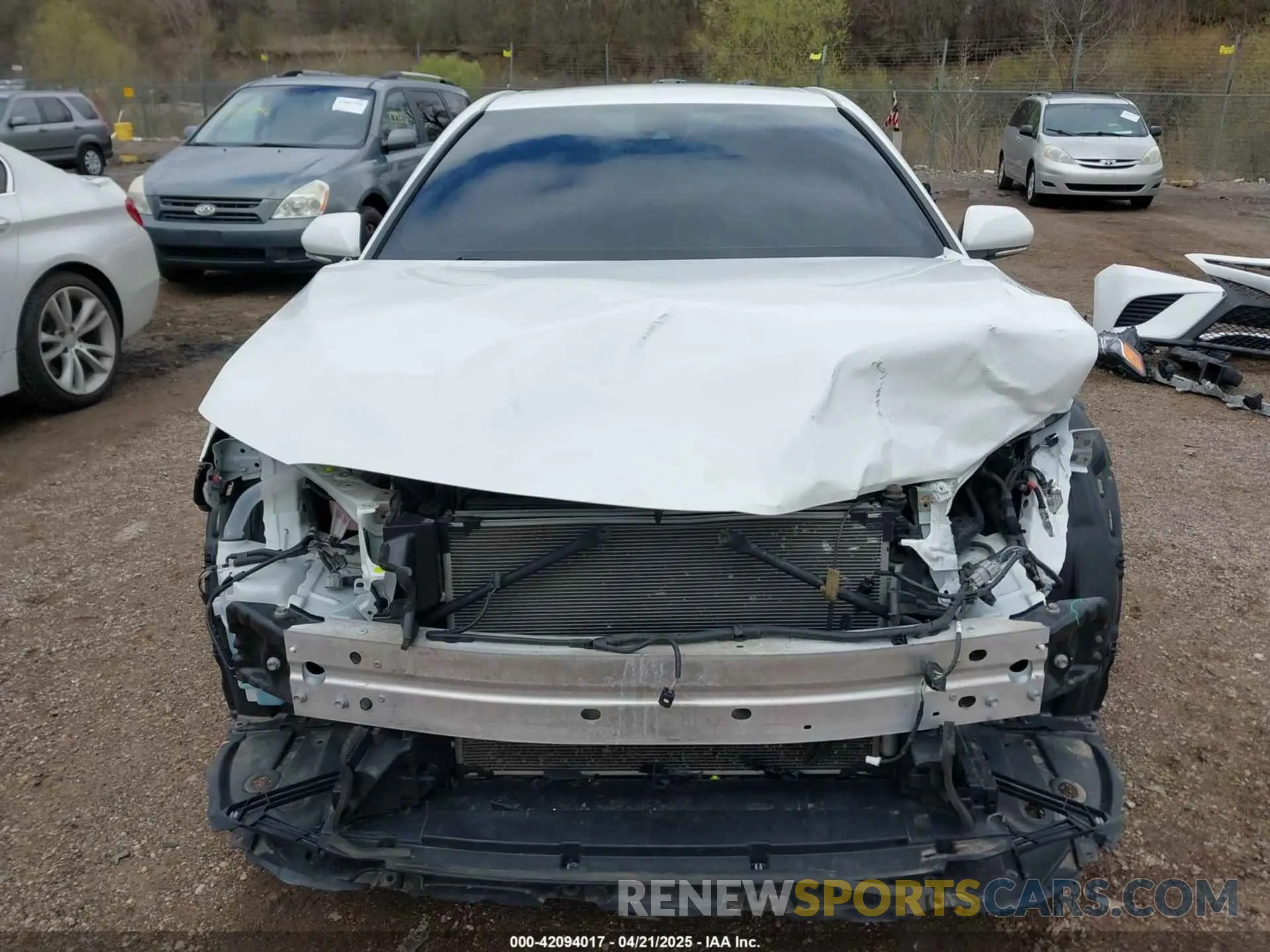 13 Photograph of a damaged car 4T1G11AK0LU381651 TOYOTA CAMRY 2020