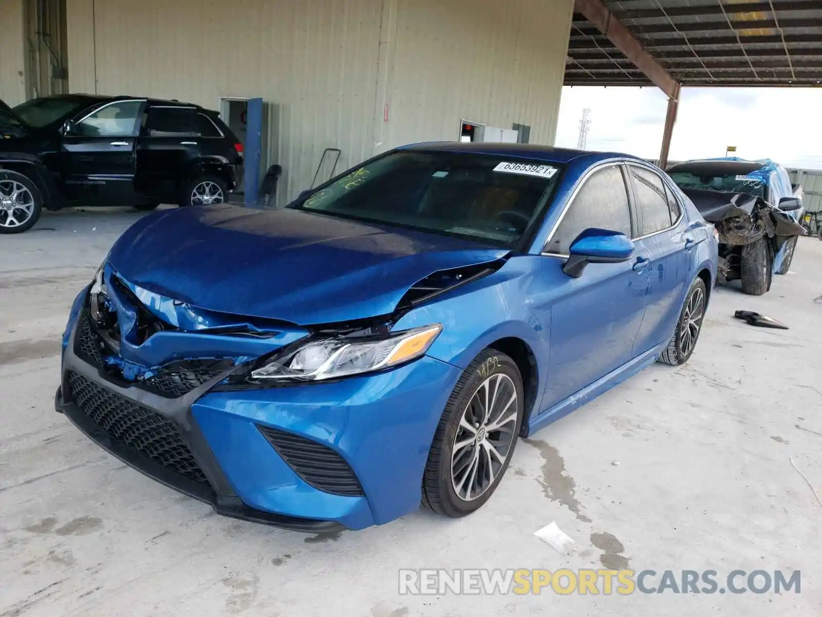 2 Photograph of a damaged car 4T1G11AK0LU384646 TOYOTA CAMRY 2020