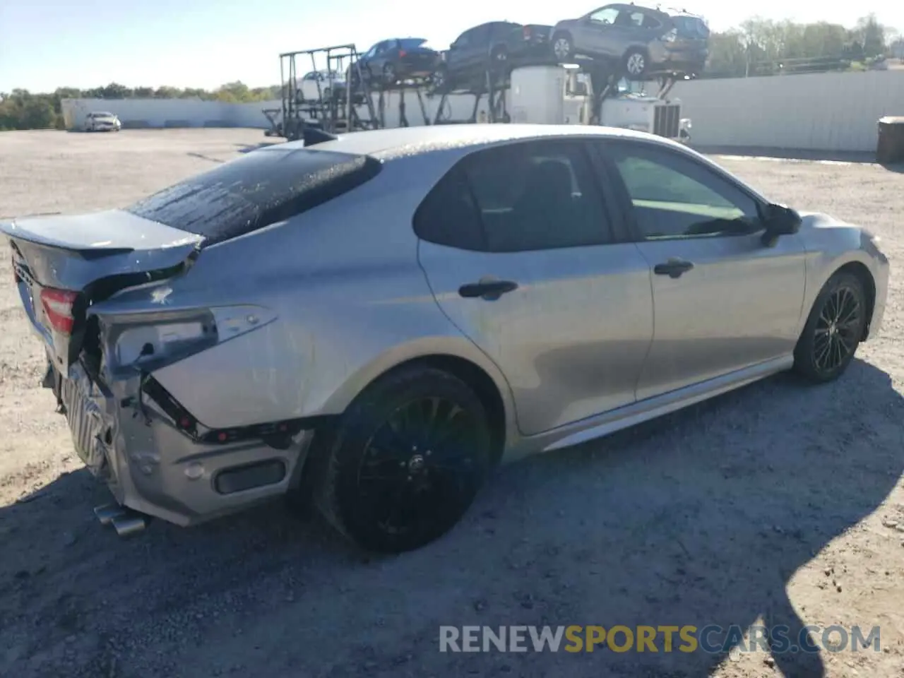 3 Photograph of a damaged car 4T1G11AK0LU397266 TOYOTA CAMRY 2020