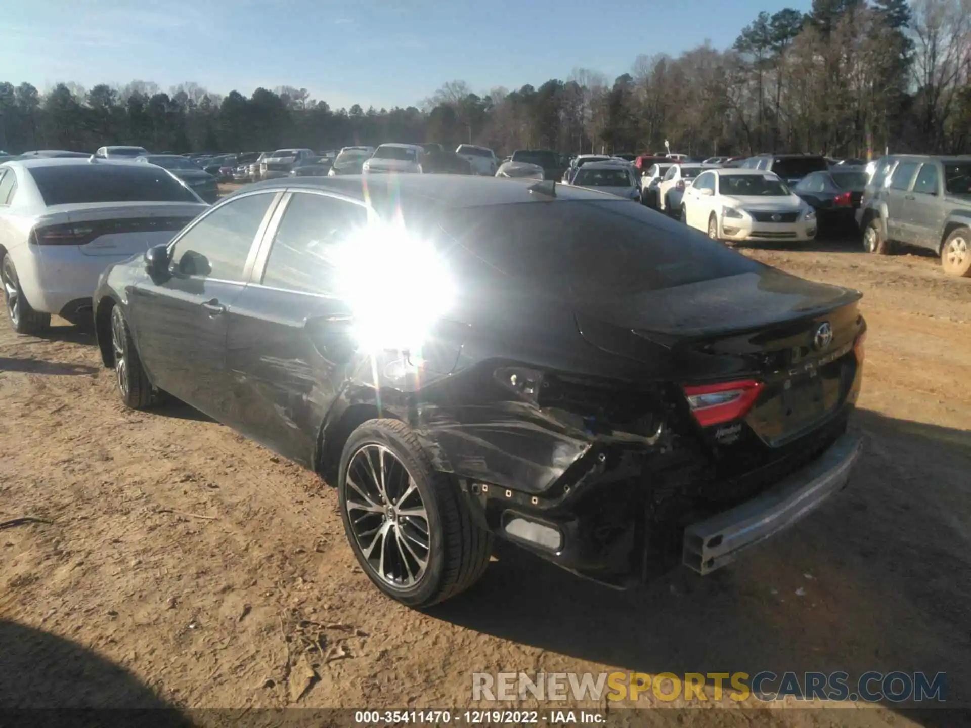 3 Photograph of a damaged car 4T1G11AK0LU871975 TOYOTA CAMRY 2020