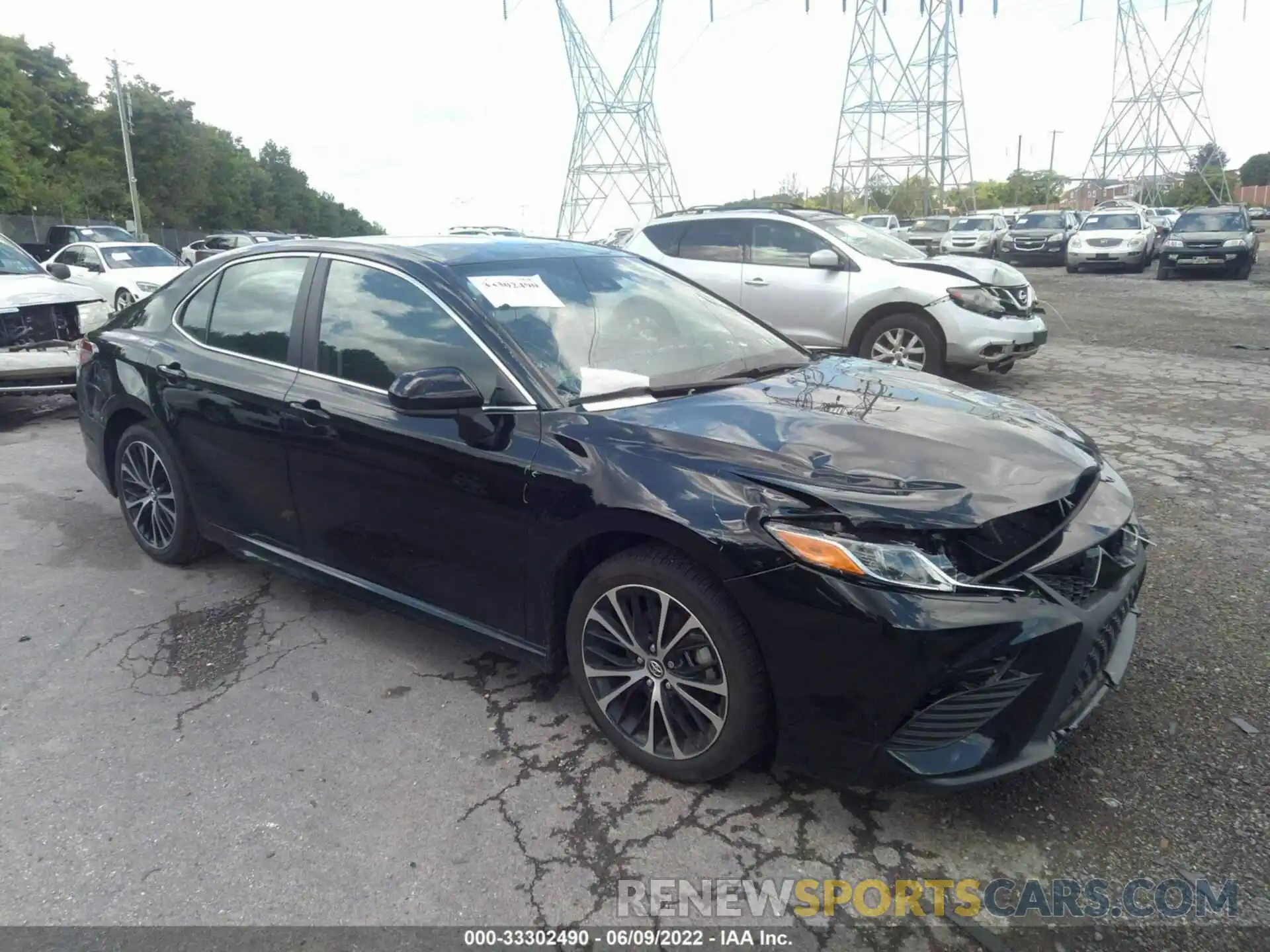 1 Photograph of a damaged car 4T1G11AK0LU889523 TOYOTA CAMRY 2020