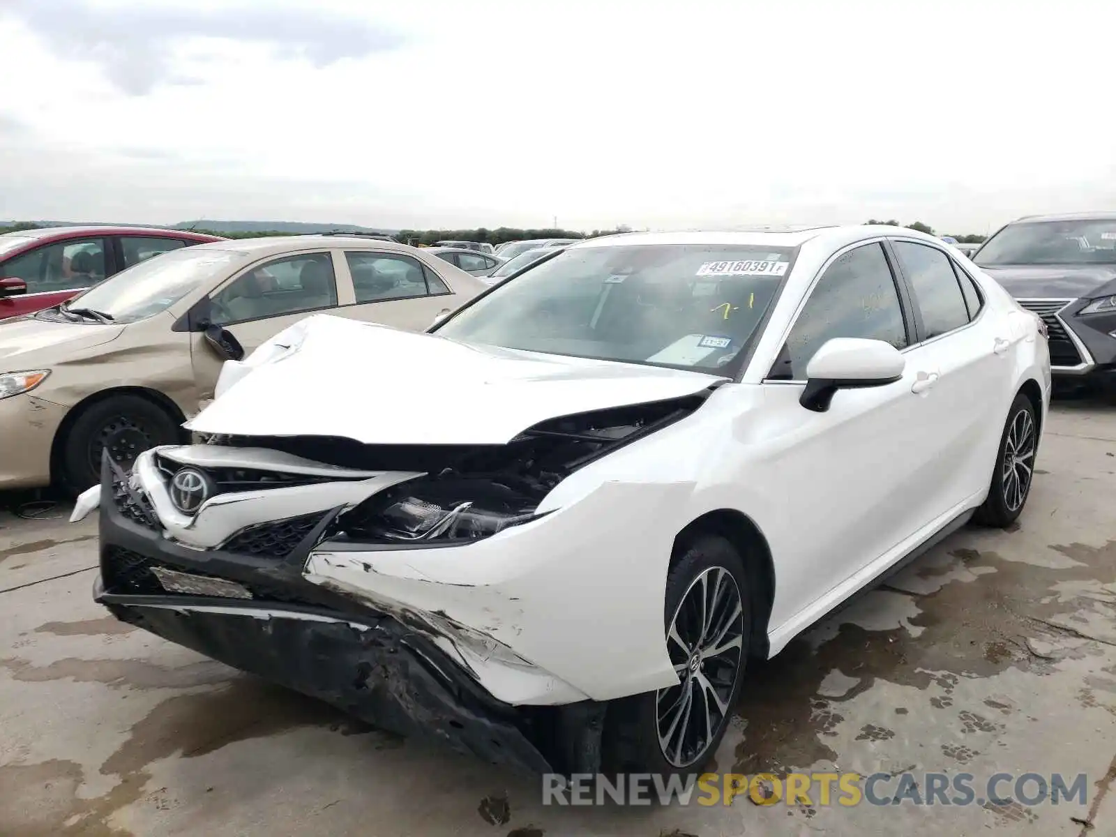 2 Photograph of a damaged car 4T1G11AK0LU899551 TOYOTA CAMRY 2020