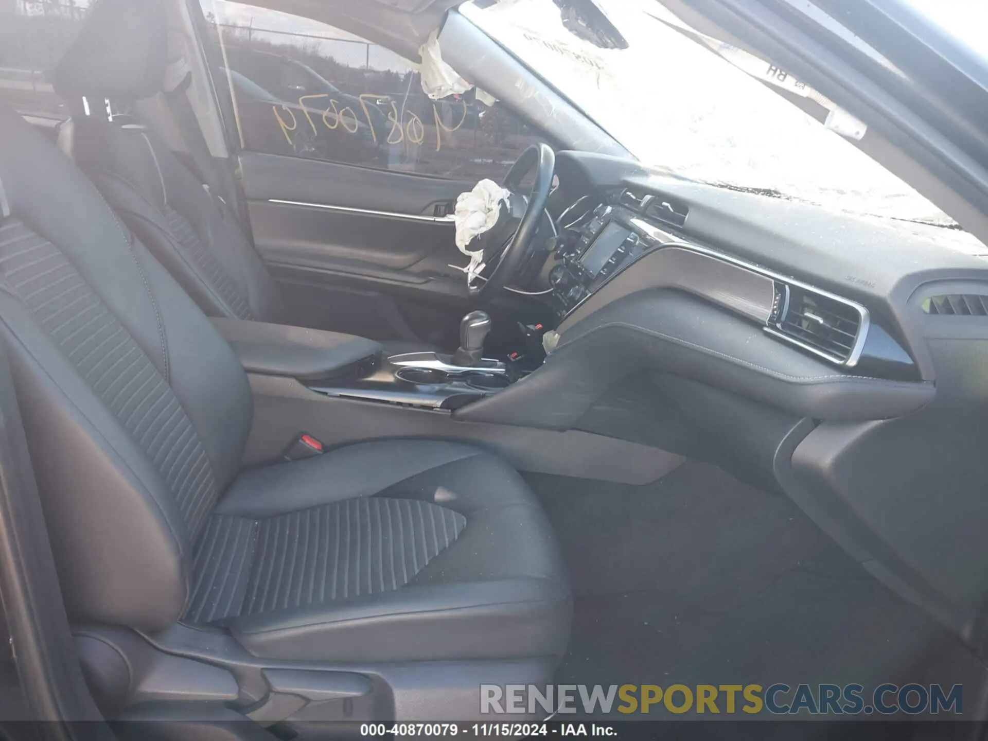5 Photograph of a damaged car 4T1G11AK0LU900648 TOYOTA CAMRY 2020