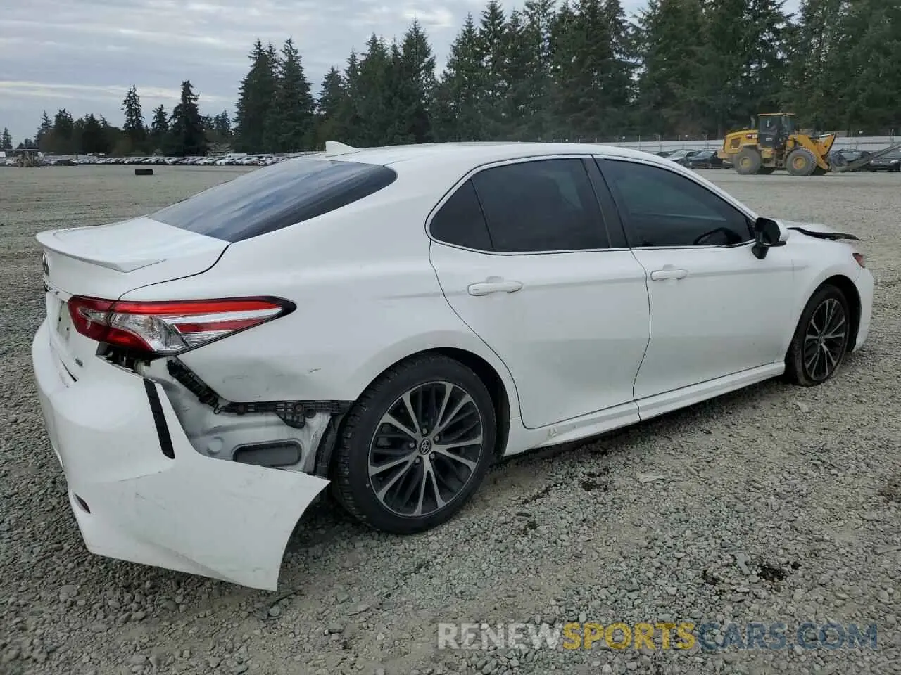 3 Photograph of a damaged car 4T1G11AK0LU904196 TOYOTA CAMRY 2020