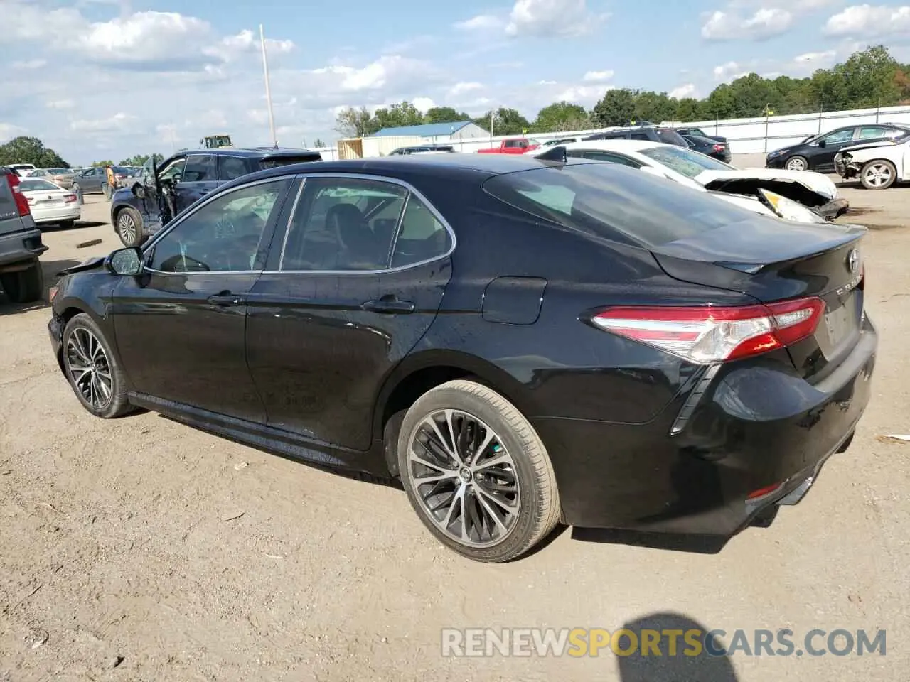 2 Photograph of a damaged car 4T1G11AK0LU905137 TOYOTA CAMRY 2020
