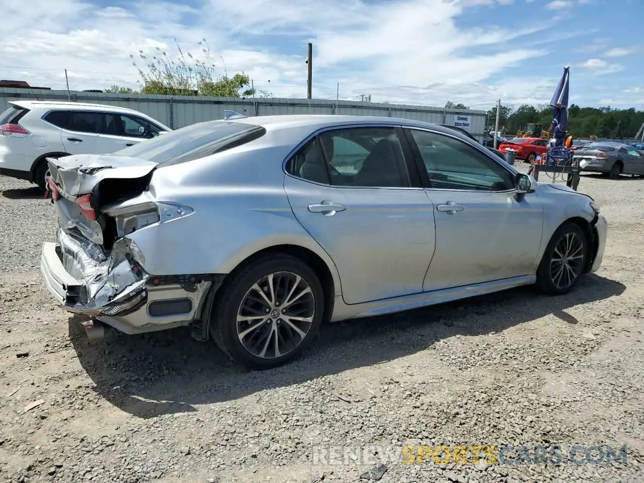 3 Photograph of a damaged car 4T1G11AK0LU910547 TOYOTA CAMRY 2020