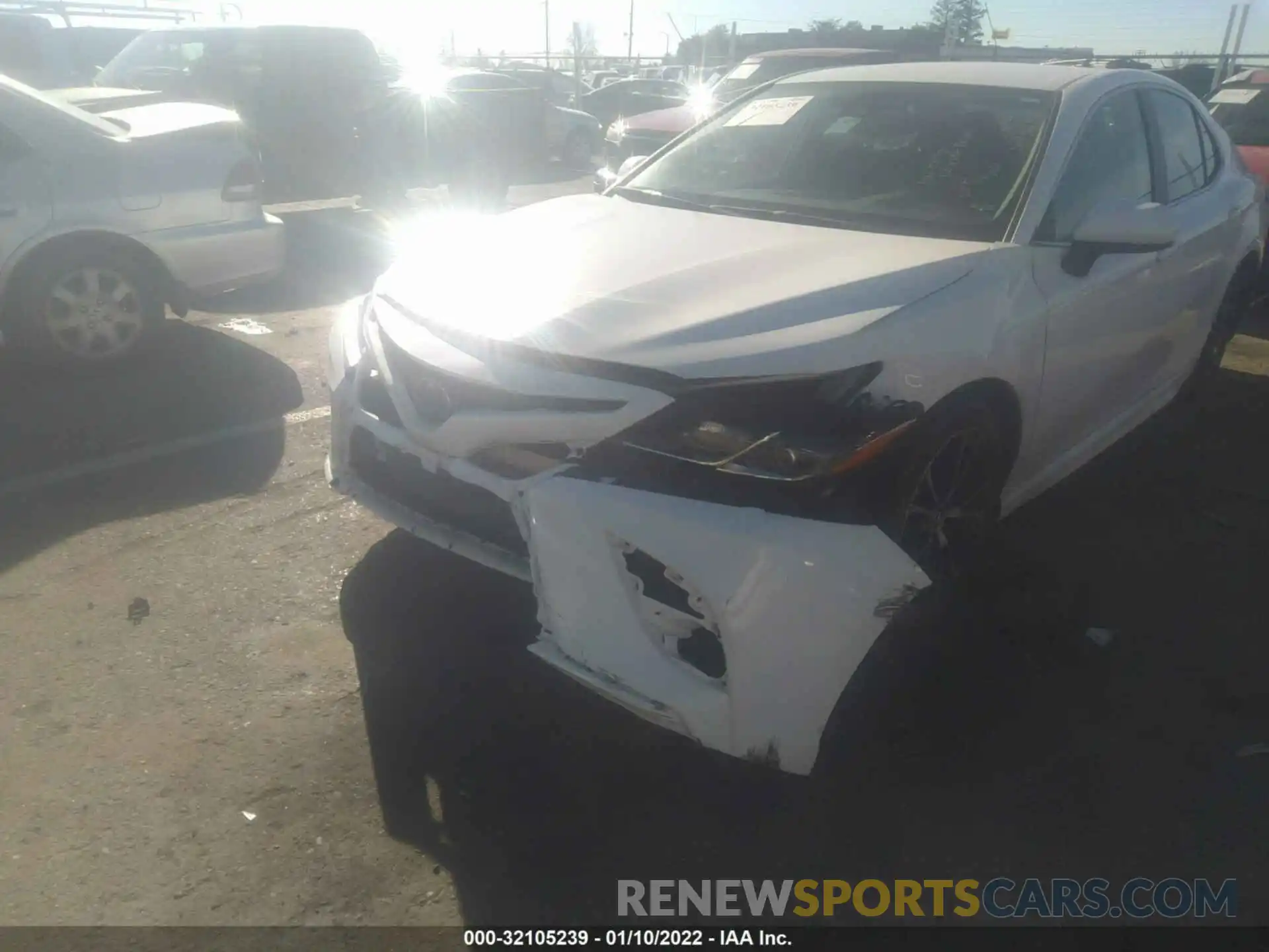 6 Photograph of a damaged car 4T1G11AK0LU916512 TOYOTA CAMRY 2020