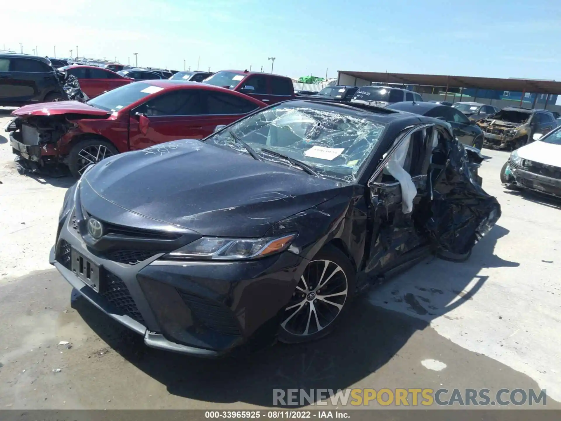 6 Photograph of a damaged car 4T1G11AK0LU925288 TOYOTA CAMRY 2020