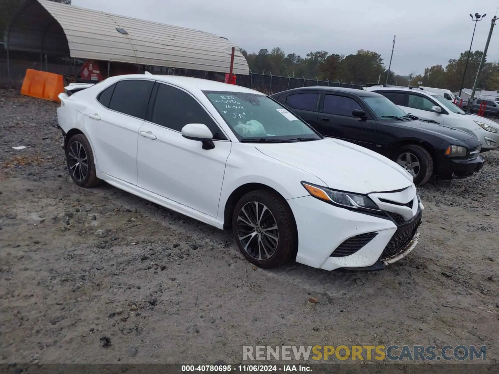 1 Photograph of a damaged car 4T1G11AK0LU955486 TOYOTA CAMRY 2020