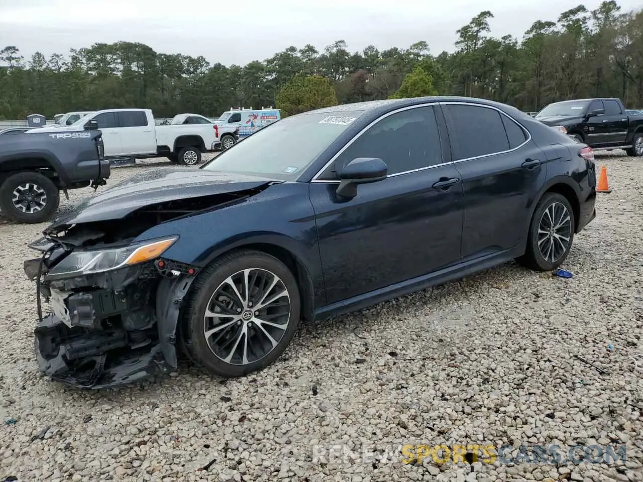 1 Photograph of a damaged car 4T1G11AK0LU960848 TOYOTA CAMRY 2020