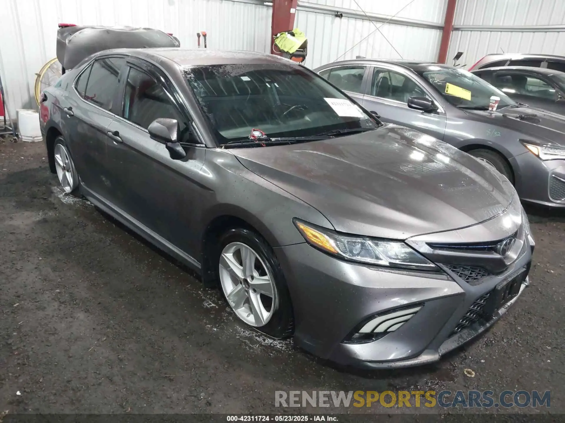 1 Photograph of a damaged car 4T1G11AK0LU966312 TOYOTA CAMRY 2020