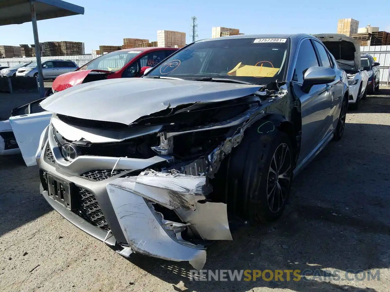 2 Photograph of a damaged car 4T1G11AK0LU970912 TOYOTA CAMRY 2020