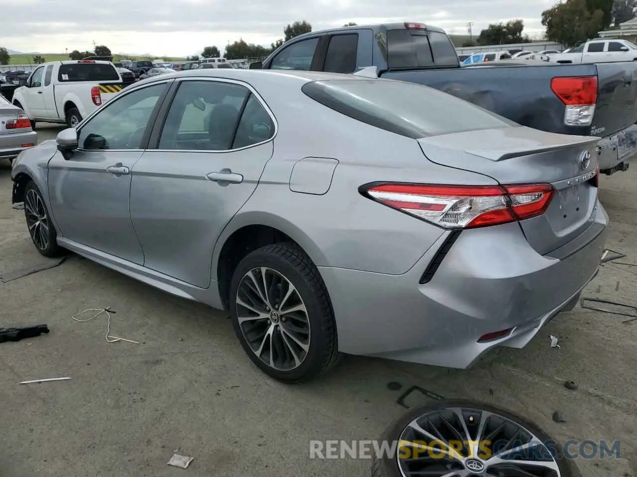 2 Photograph of a damaged car 4T1G11AK0LU971560 TOYOTA CAMRY 2020