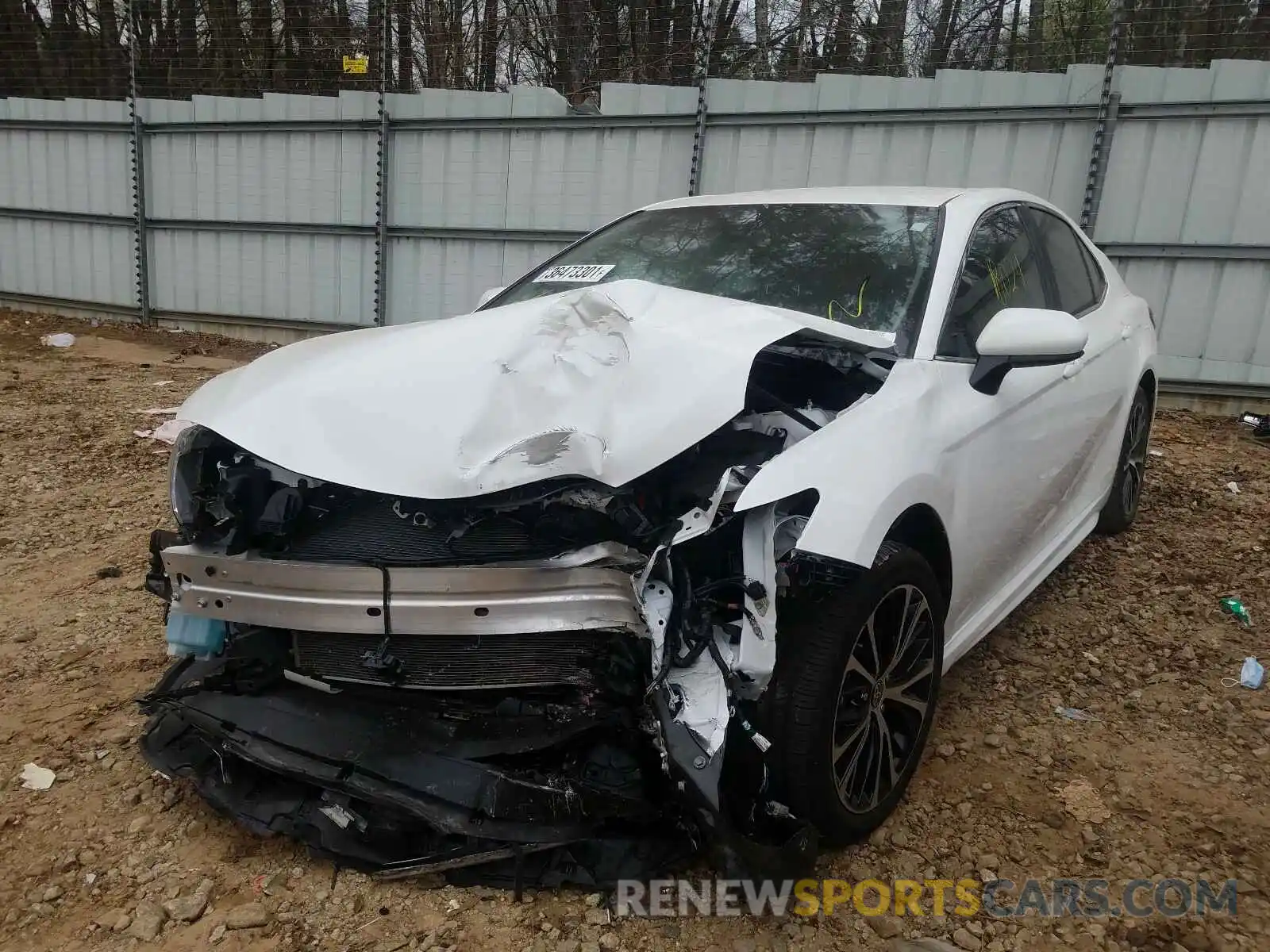 2 Photograph of a damaged car 4T1G11AK0LU974359 TOYOTA CAMRY 2020