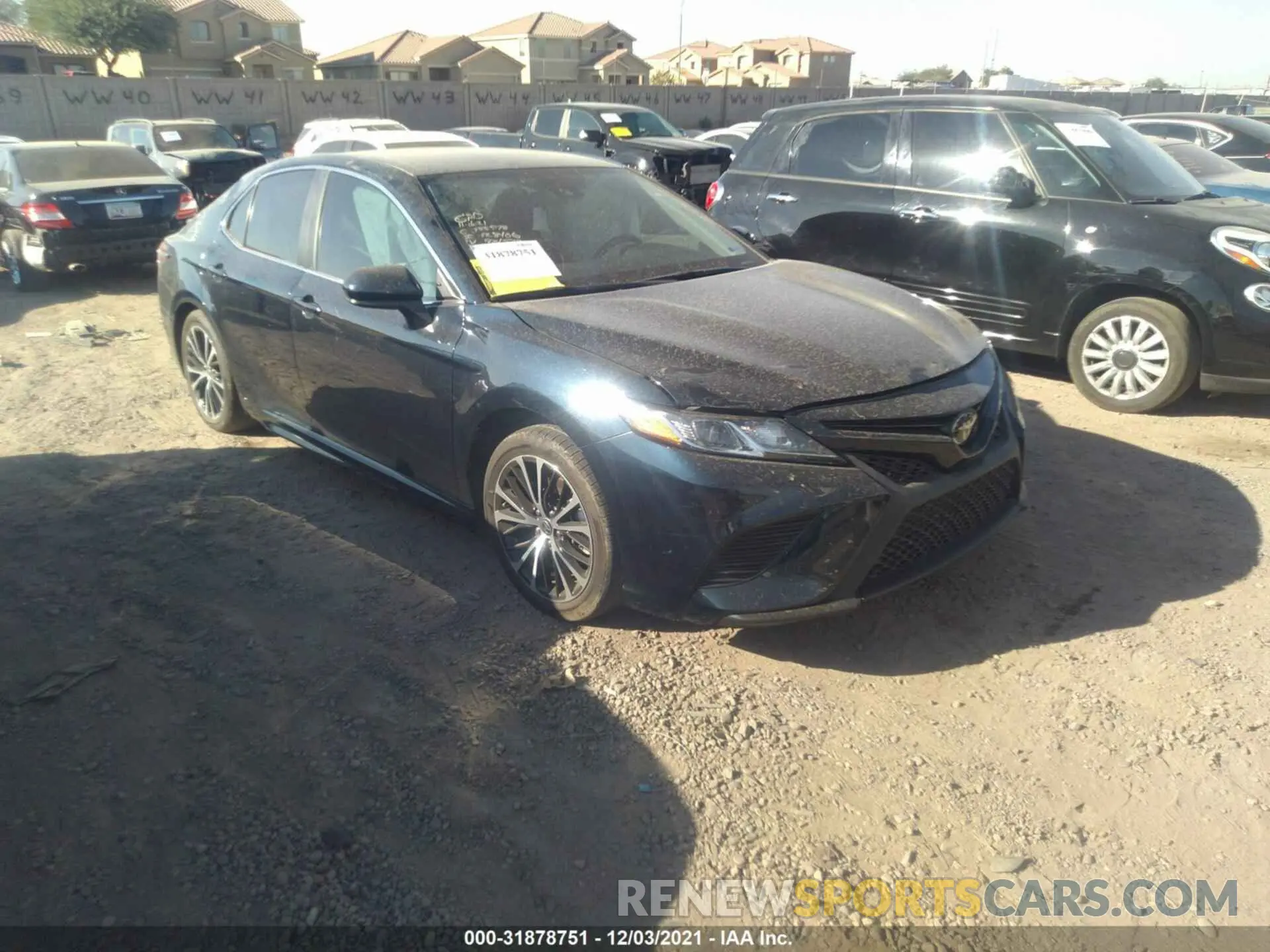 1 Photograph of a damaged car 4T1G11AK0LU974572 TOYOTA CAMRY 2020