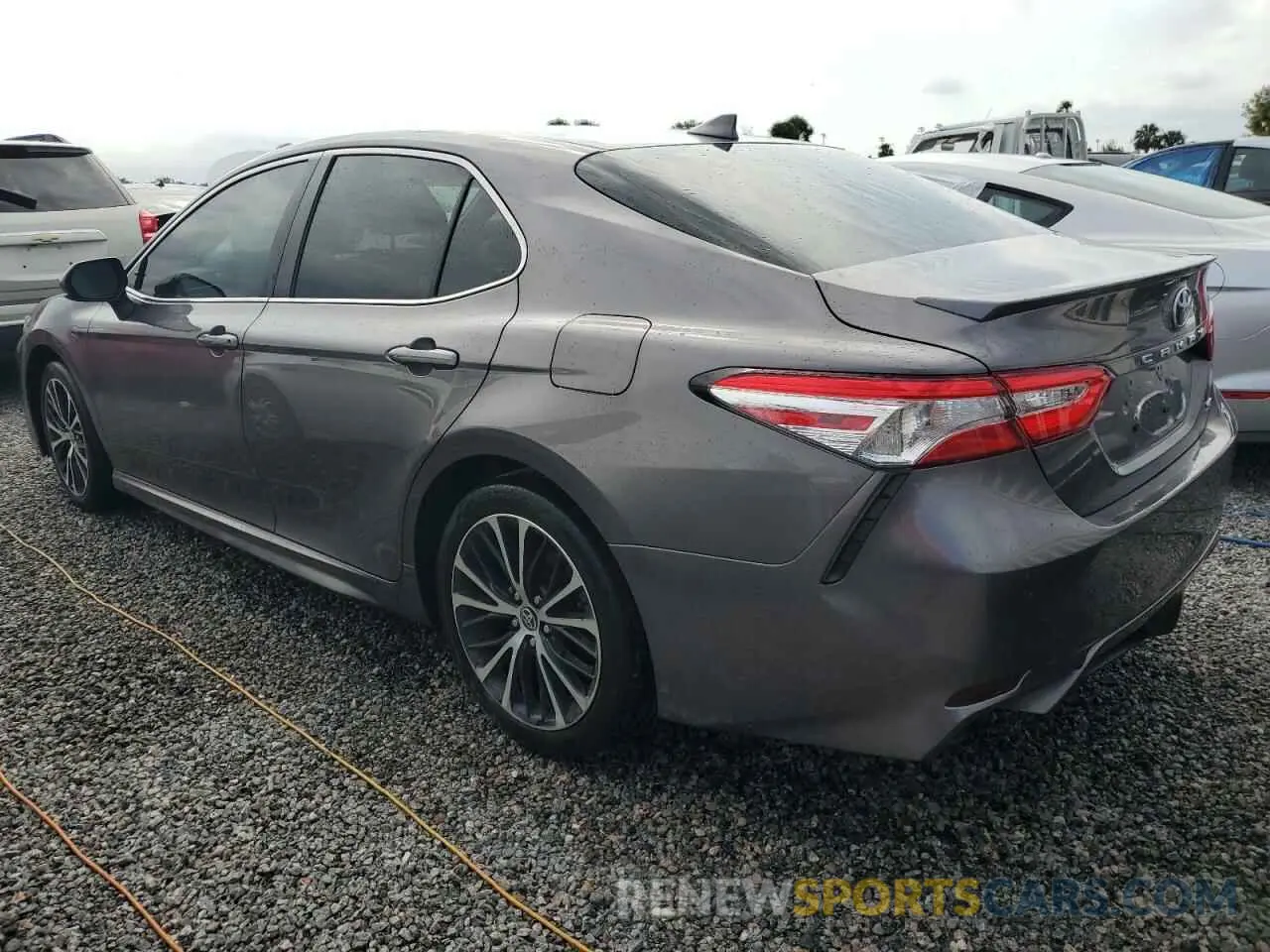 2 Photograph of a damaged car 4T1G11AK0LU975981 TOYOTA CAMRY 2020