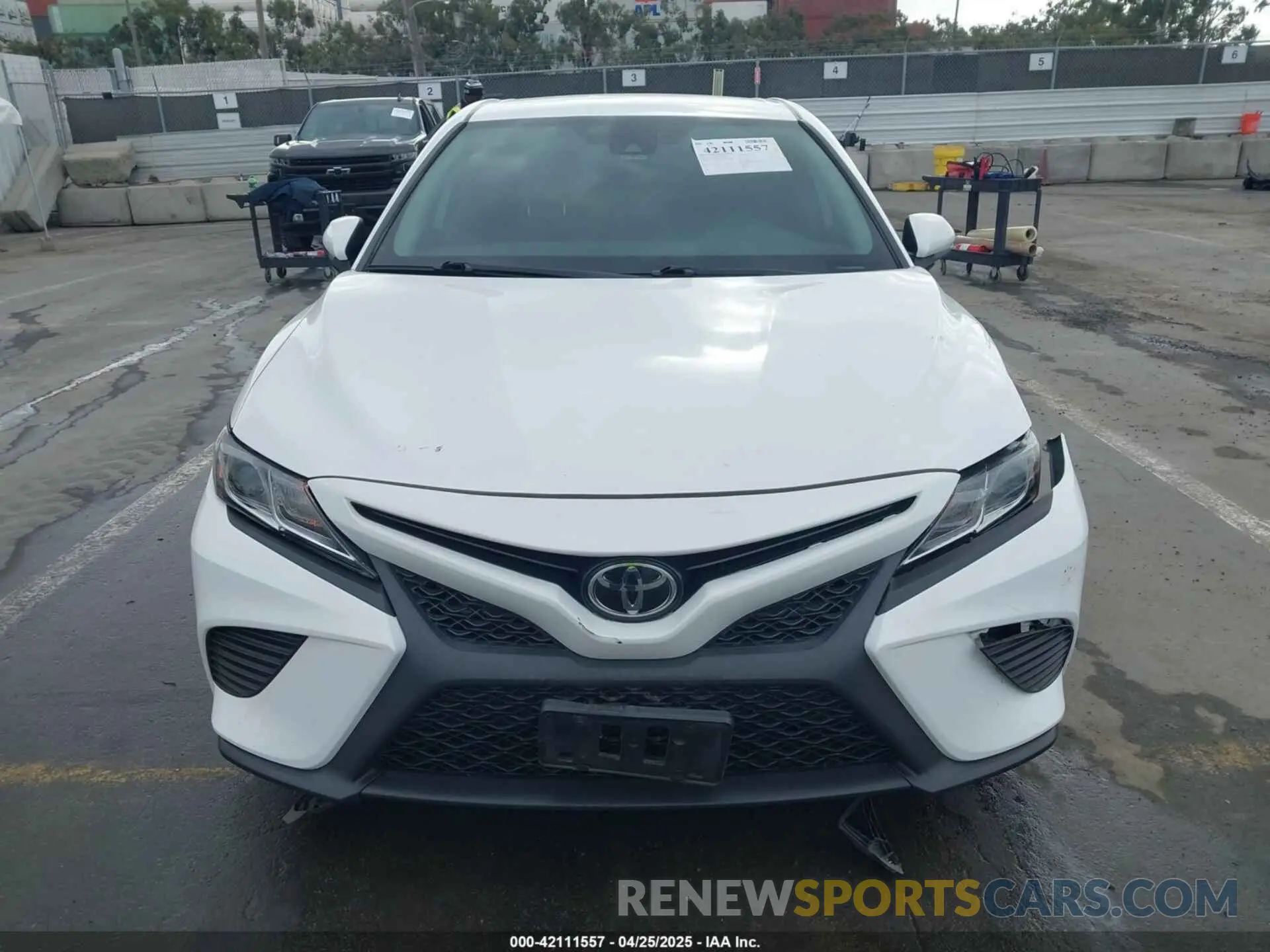 12 Photograph of a damaged car 4T1G11AK0LU982834 TOYOTA CAMRY 2020