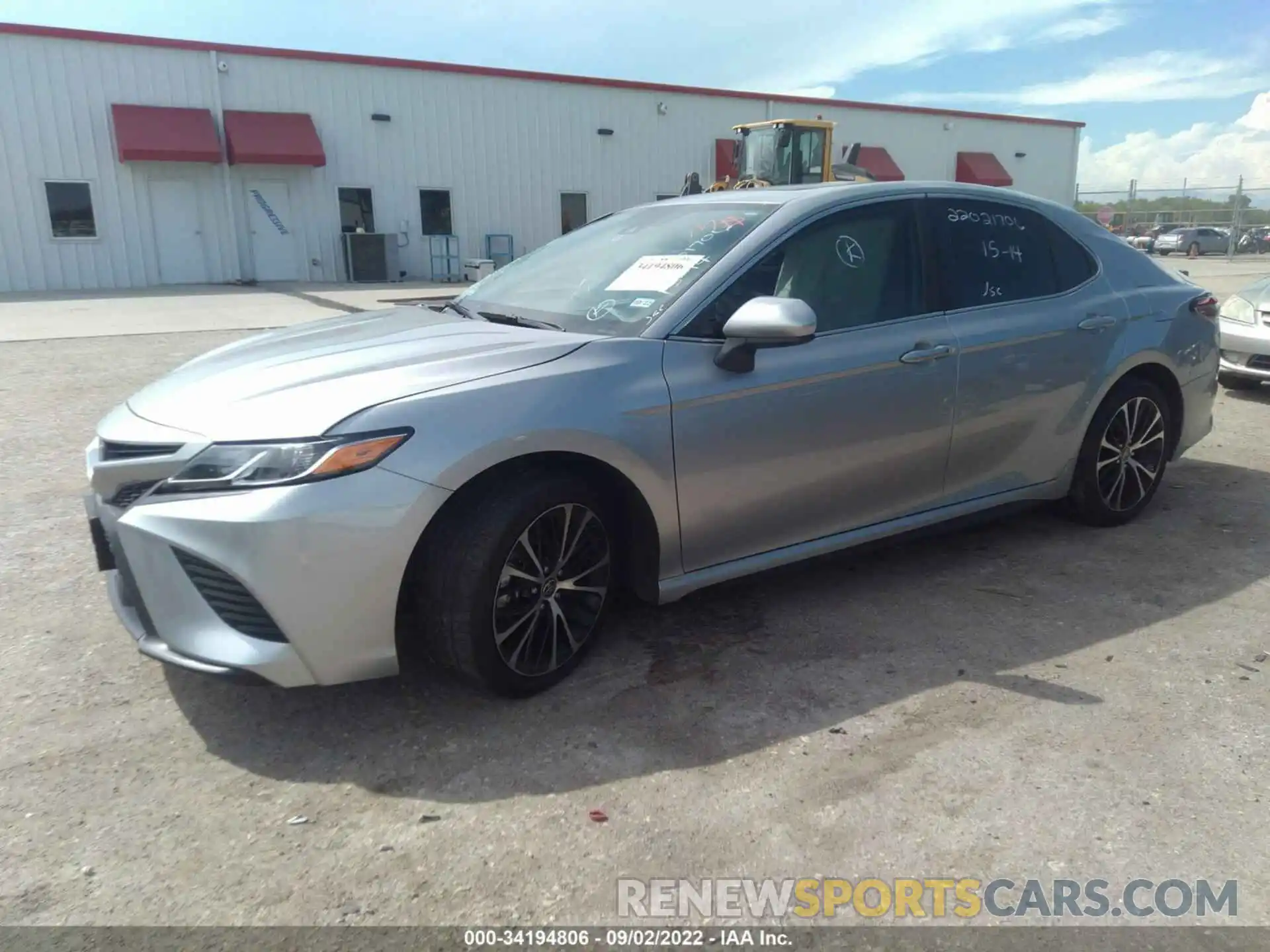 2 Photograph of a damaged car 4T1G11AK0LU988276 TOYOTA CAMRY 2020