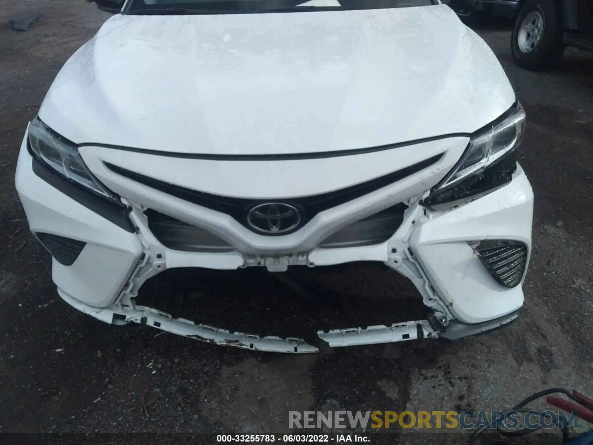 6 Photograph of a damaged car 4T1G11AK1LU314119 TOYOTA CAMRY 2020