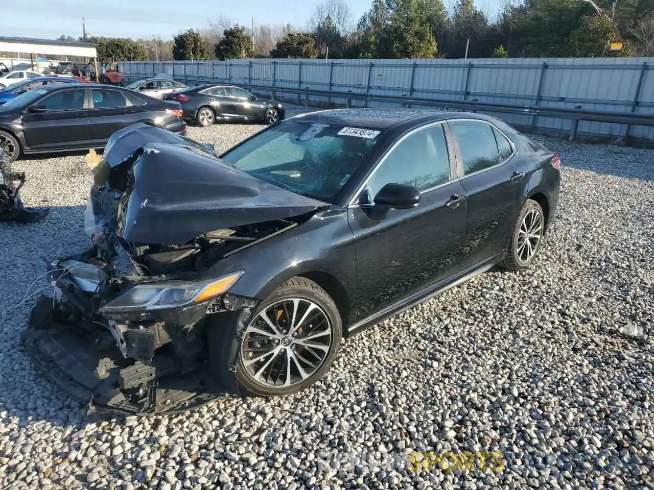 1 Photograph of a damaged car 4T1G11AK1LU315495 TOYOTA CAMRY 2020