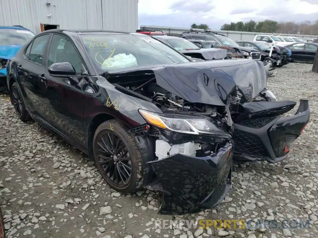 1 Photograph of a damaged car 4T1G11AK1LU334824 TOYOTA CAMRY 2020