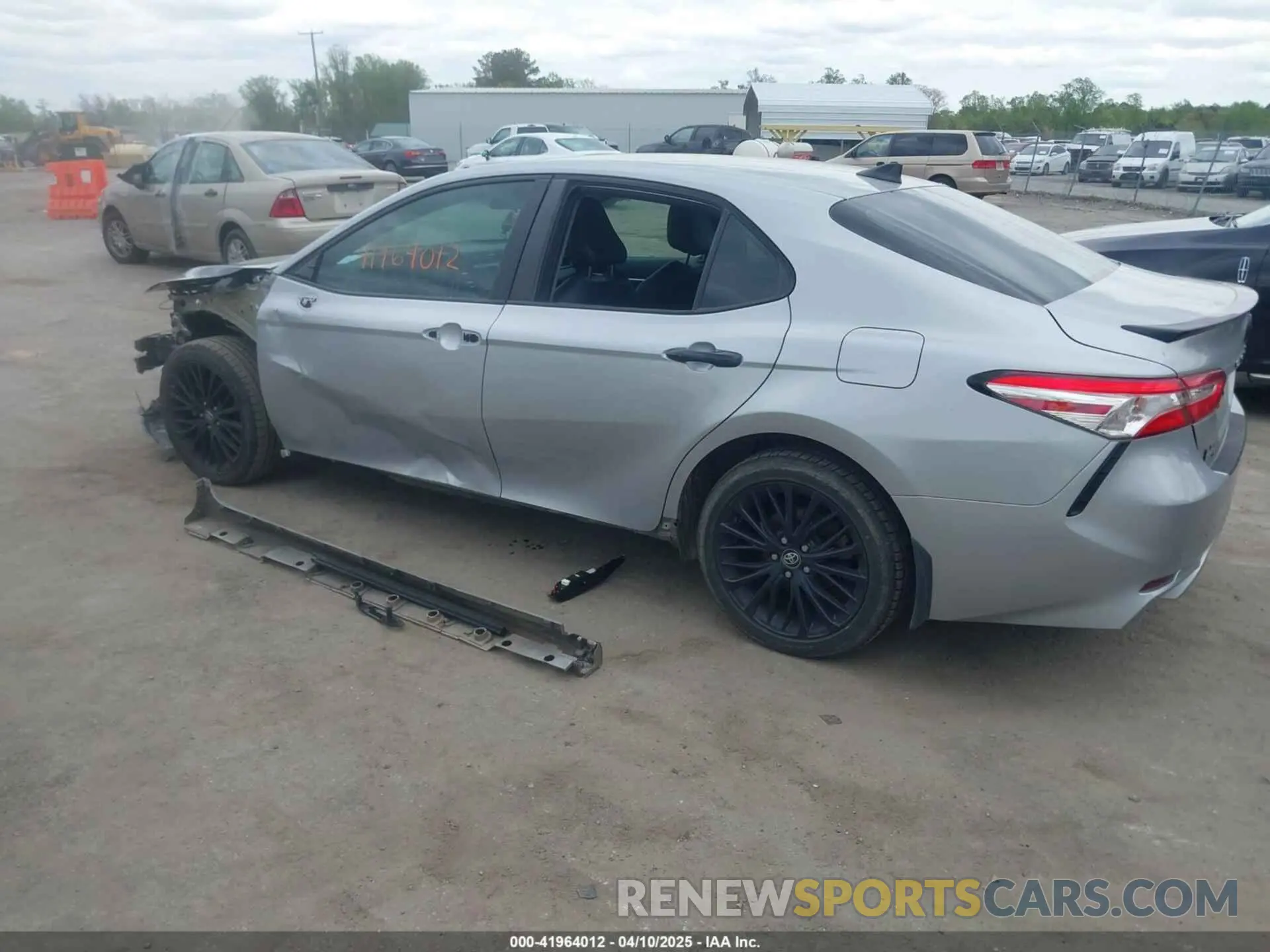 3 Photograph of a damaged car 4T1G11AK1LU334922 TOYOTA CAMRY 2020