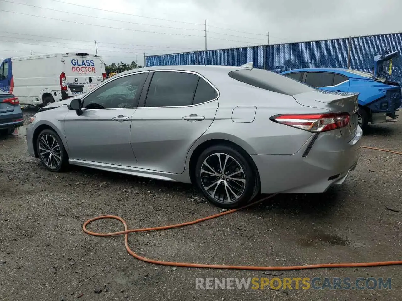2 Photograph of a damaged car 4T1G11AK1LU336234 TOYOTA CAMRY 2020